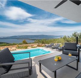 3 Bedroom Villa with Heated Pool and Sea view near Stari Grad, Hvar Island Sleeps 6-8 